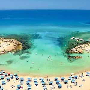 marlita-beach-hotel-apartments.protaras-cy-hotels.com/