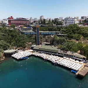 4* Otel Bilem &