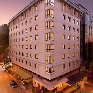 nippon-hotel.istanbul-turkeyhotels.com/