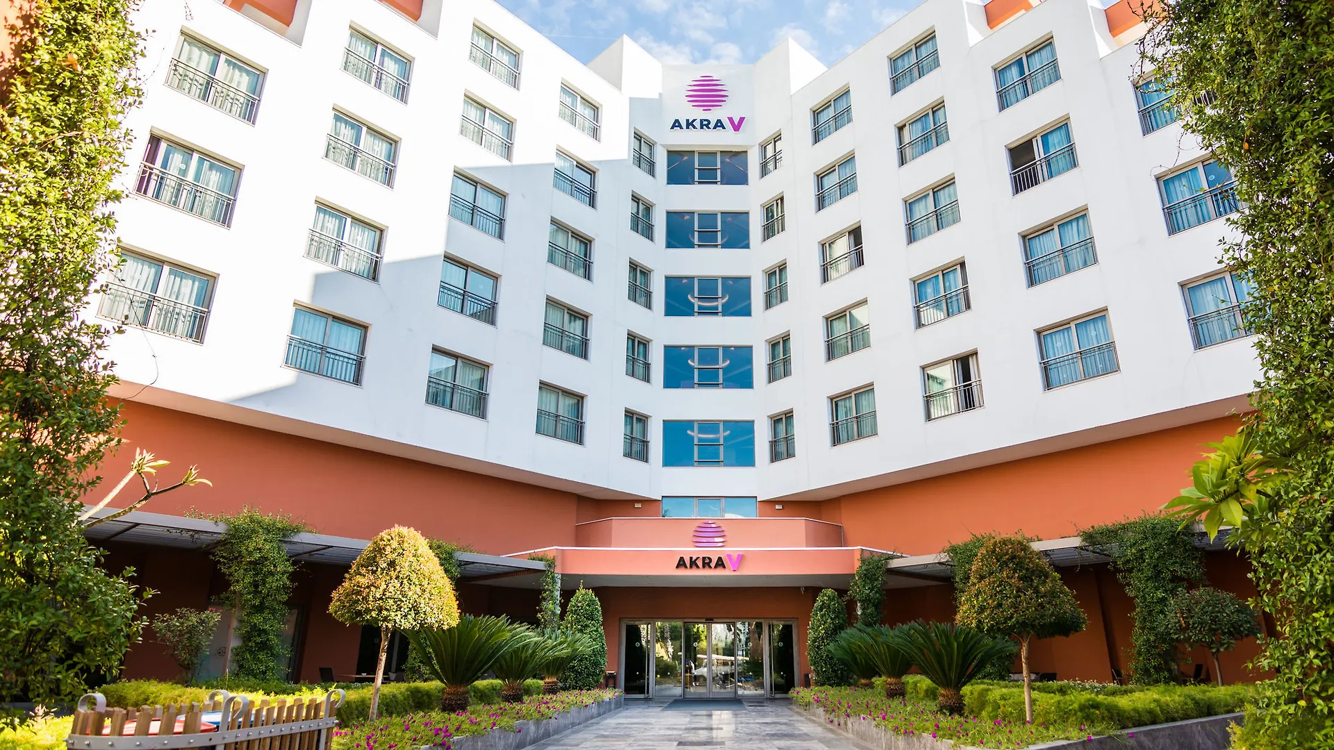 Hotel Akra V - Access To Akra Antalya 4*,